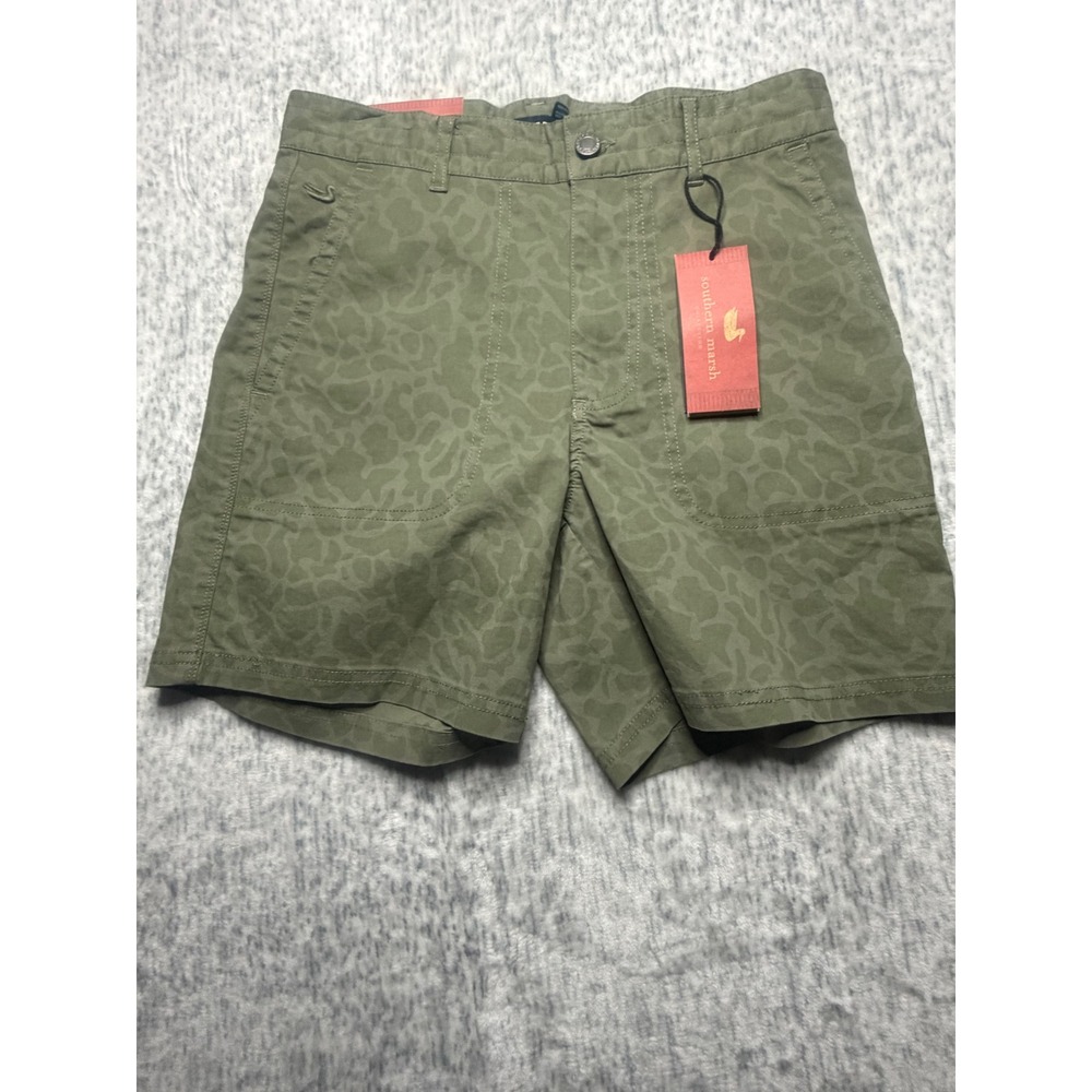 Southern Marsh Durango Rugged Camo Shorts Men's 28 Waist‎ Dark Olive NWT
